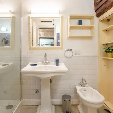Apartamento Al Cortile Del Moro