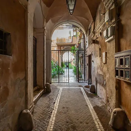 Al Cortile Del Moro *