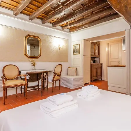 Al Cortile Del Moro